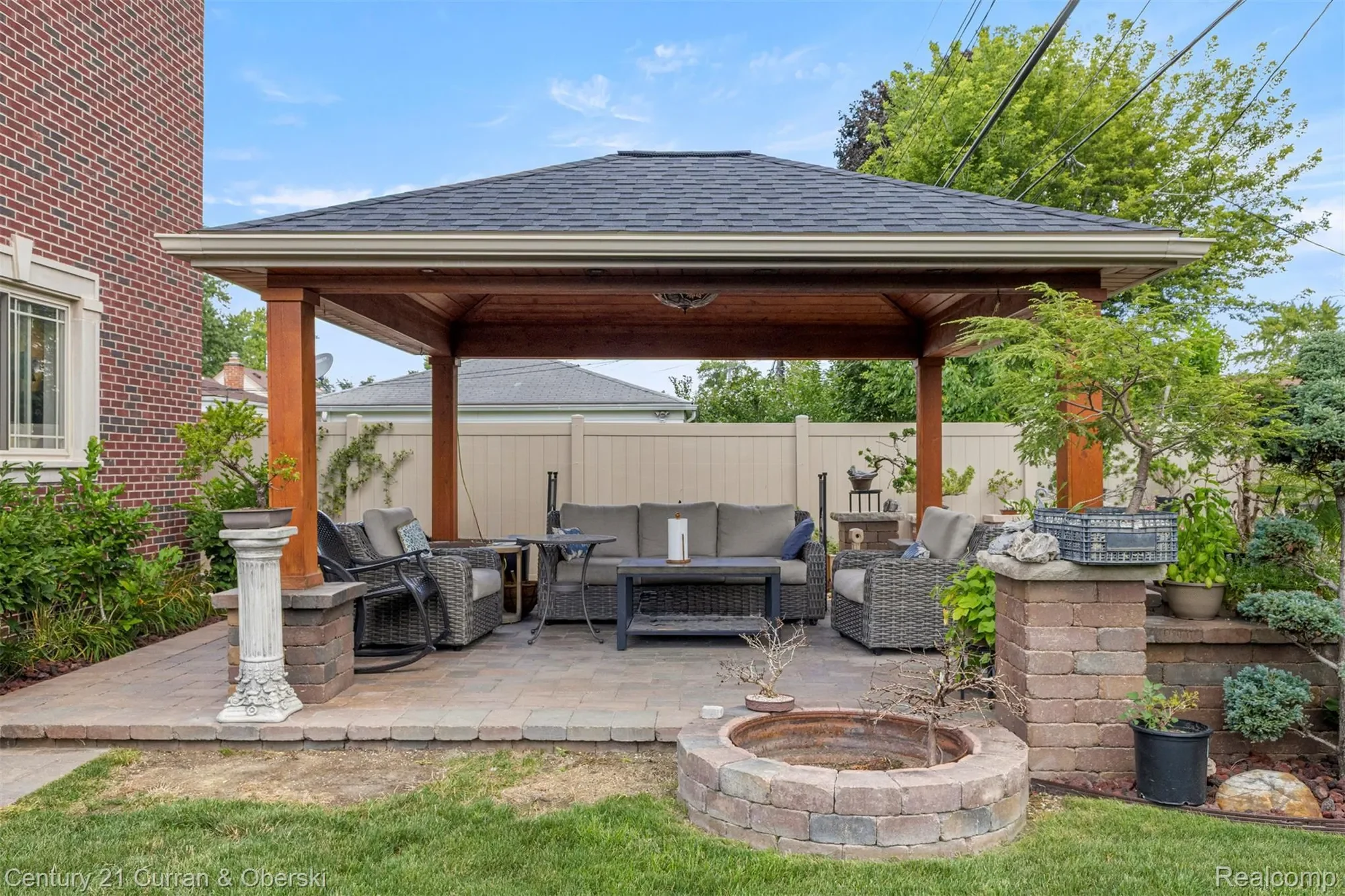 6804 Centralia Street, Dearborn Heights, MI 48127, Dearborn, Michigan, United States. - Photo 25