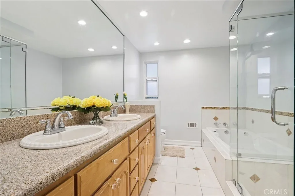 12426 Henzie Place, Granada Hills, CA, 91344, USA, Los Angeles, California, United States. - Photo 29