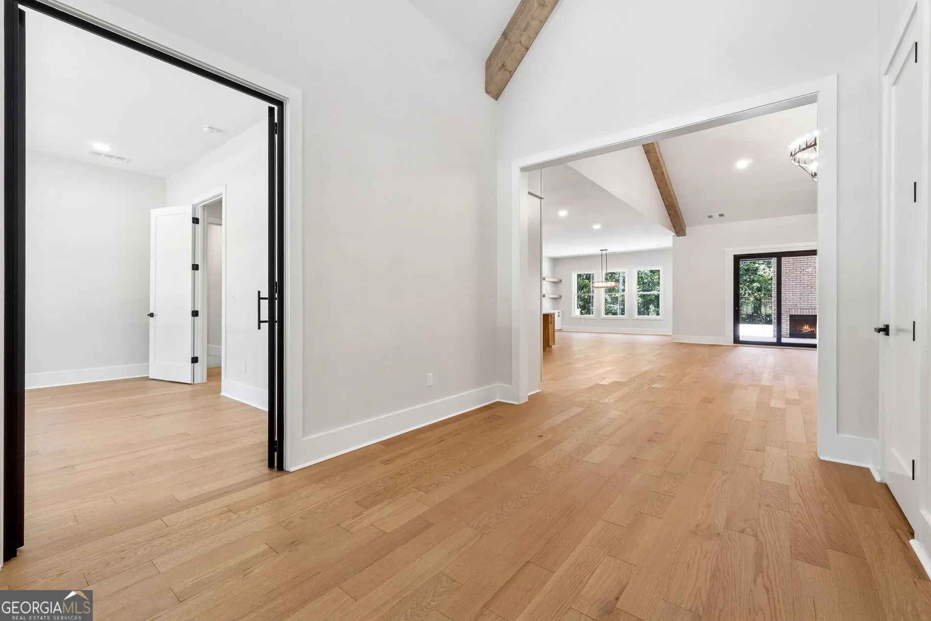 Gallery photo 6