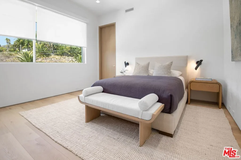 26946 Pacific Coast Hwy, Malibu, California, United States. - Photo 11