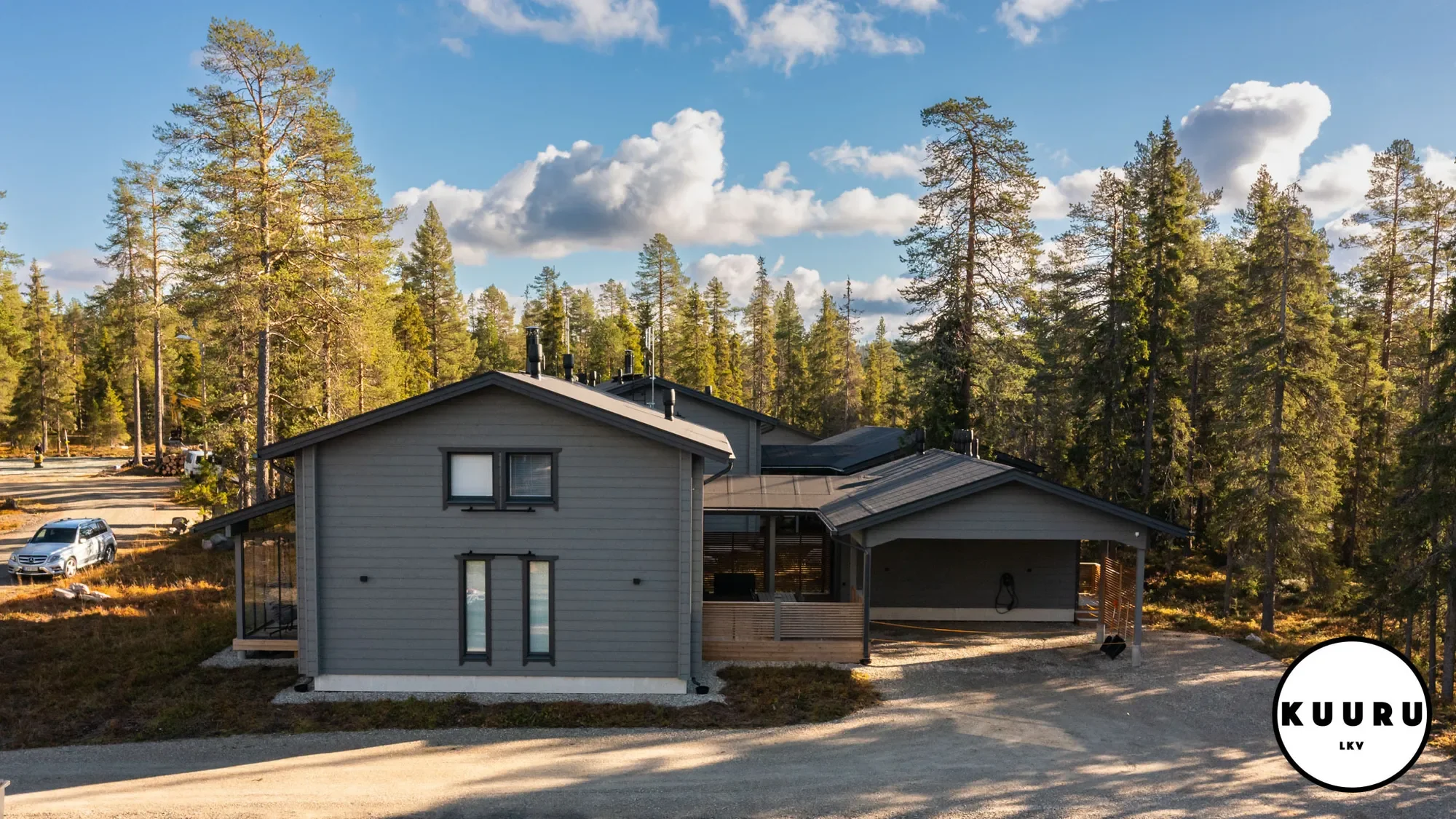 Exterior photo 12