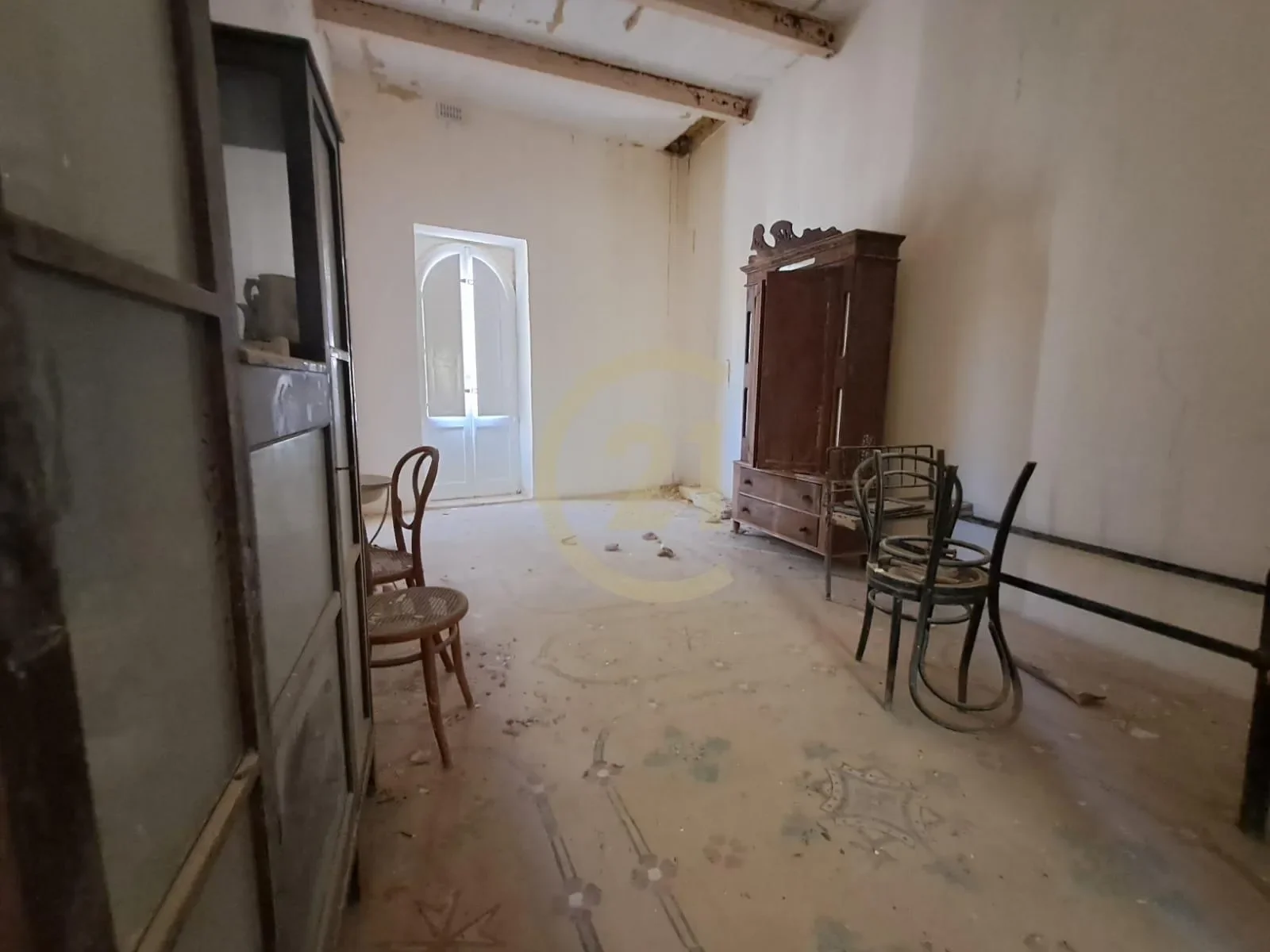 Gallery photo 10