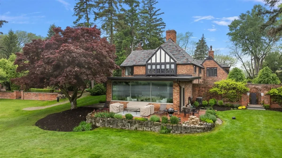 490 East Long Lake Road, Bloomfield Hills, Michigan, United States. - Photo 53