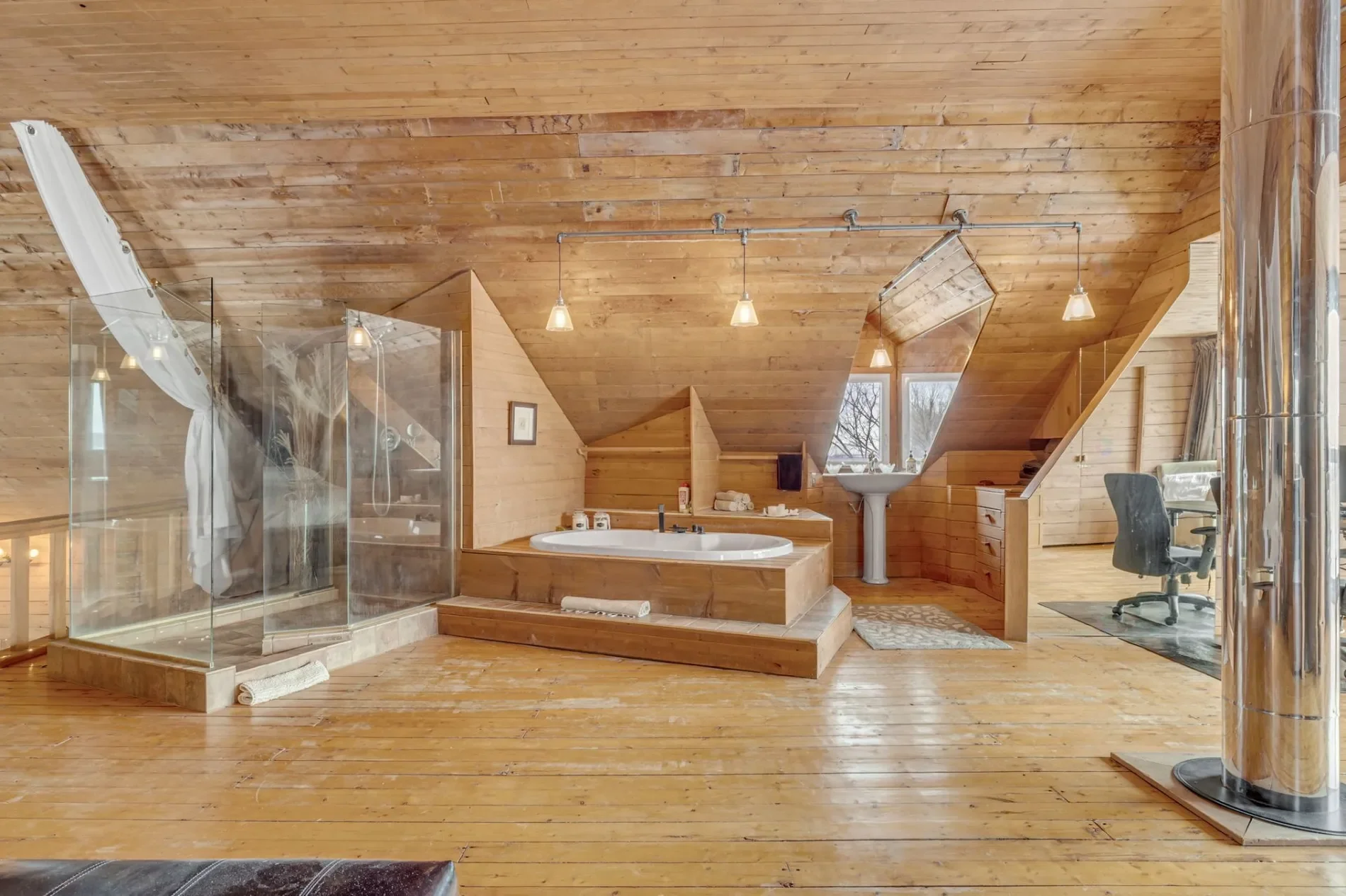 Gallery photo 4