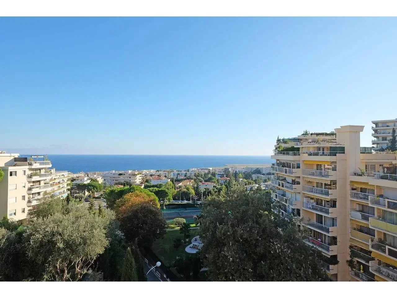 Nice, Provence-Alpes-Côte d'Azur, France. - Photo 1