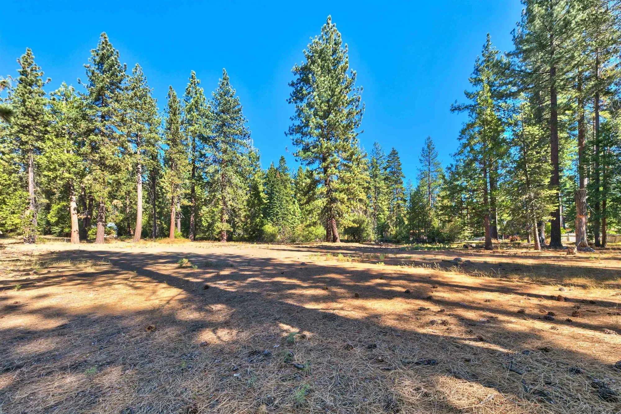 6873 North Lake Boulevard, Kings Beach, California, United States. - Photo 11