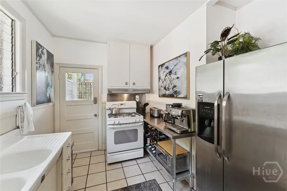 206 E 46th Street, Savannah, Georgia, United States. - Photo 15