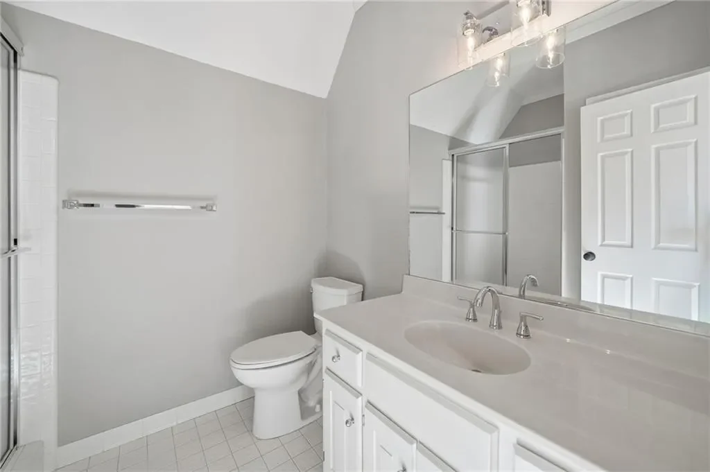 8520 Valemont Drive, Atlanta, Georgia, United States. - Photo 37