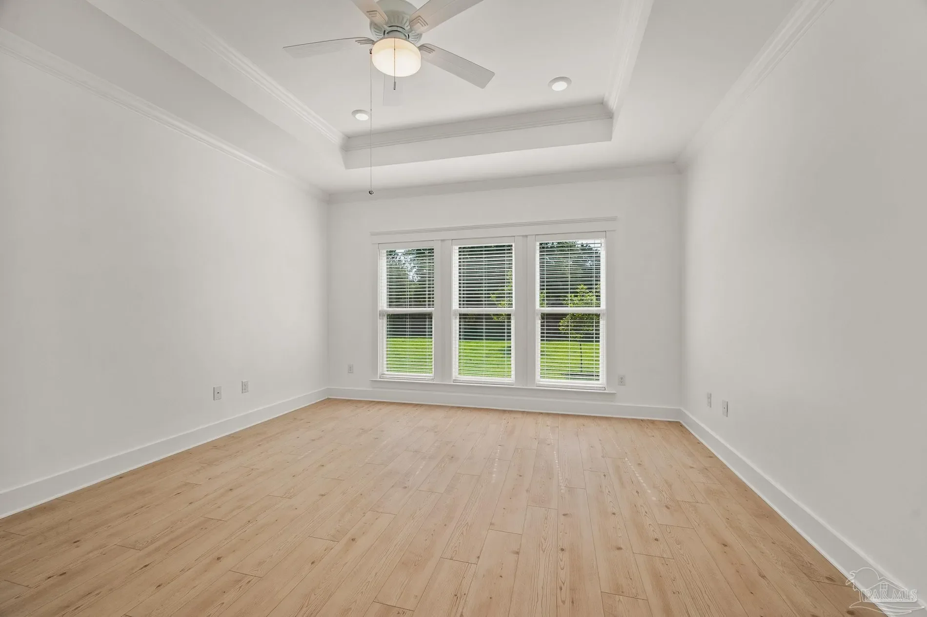 Gallery photo 12