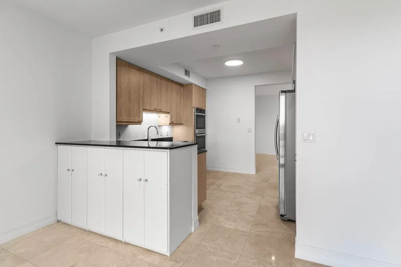 550 SE Mizner Boulevard #B204, Boca Raton, FL 33432, Boca Raton, Florida, United States. - Photo 26