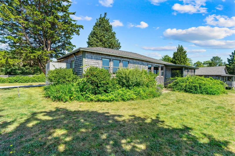 150 Old State Highway Compound, Eastham, Massachusetts, United States. - Photo 24