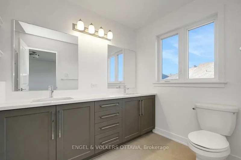 95 San Felice Circle, Ottawa, Ontario, Canada. - Photo 3
