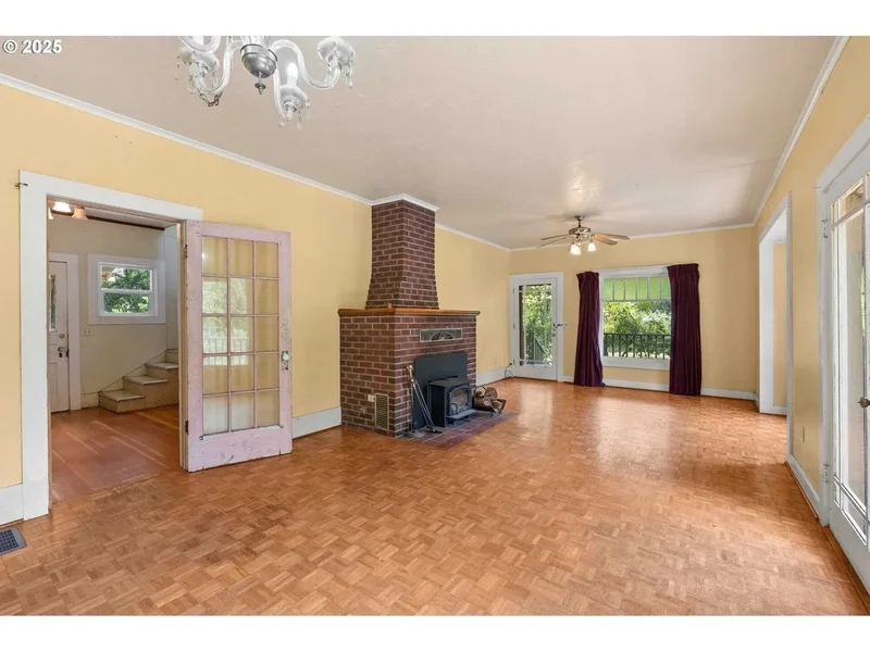 83015 PENINSULA RD, Fall Creek, Oregon, United States. - Photo 12