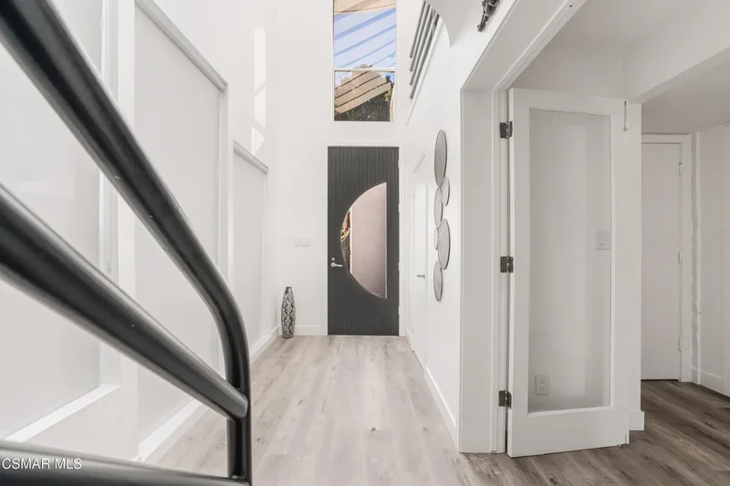 2014 Napoli Drive, Oxnard, CA 93035, Oxnard, California, United States. - Photo 3