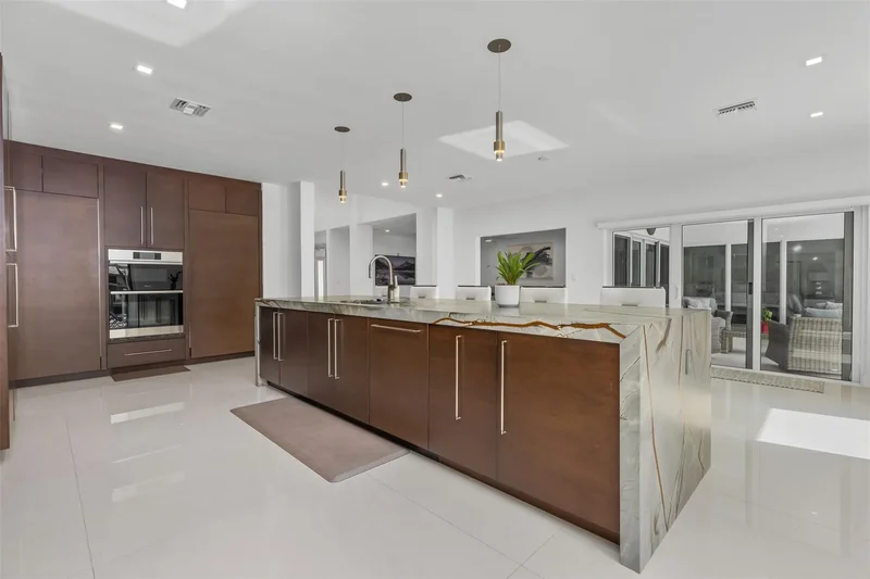 615 3rd Key Dr, Fort Lauderdale, Florida, United States. - Photo 12
