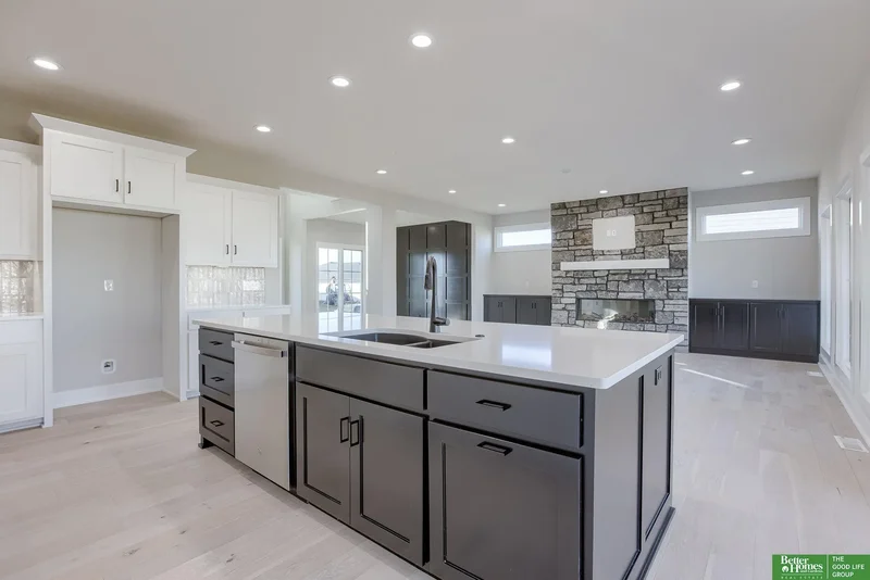 21108 Arlington Street, Elkhorn, NE 68022, Omaha, Nebraska, United States. - Photo 33