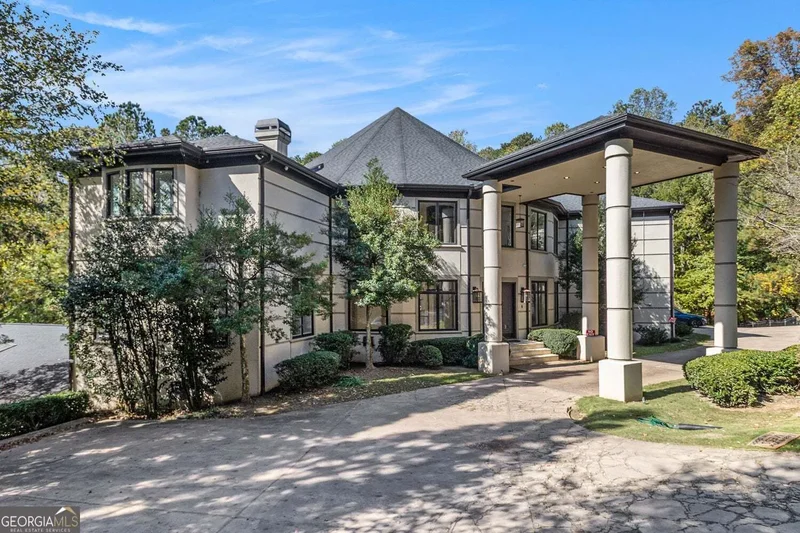 925 PEBBLESTONE Court, Alpharetta, Georgia, United States. - Photo 2