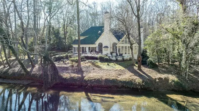 325 Riverhall Court, Sandy Springs, GA, 30350, USA, Atlanta, Georgia, United States. - Photo 19