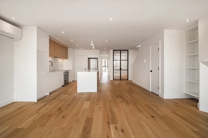 1100 Av. Ducharme 18, Montréal, Quebec, Canada. - Photo 16