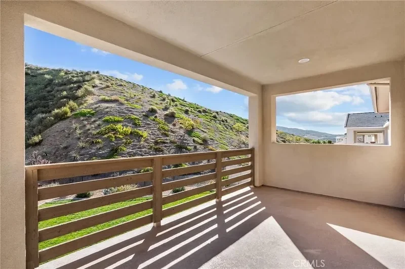 28332 Clarion, Santa Clarita, California, United States. - Photo 30
