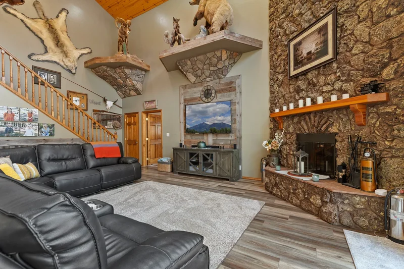 2705 W Creighton Drive, Flagstaff, Arizona, United States. - Photo 13