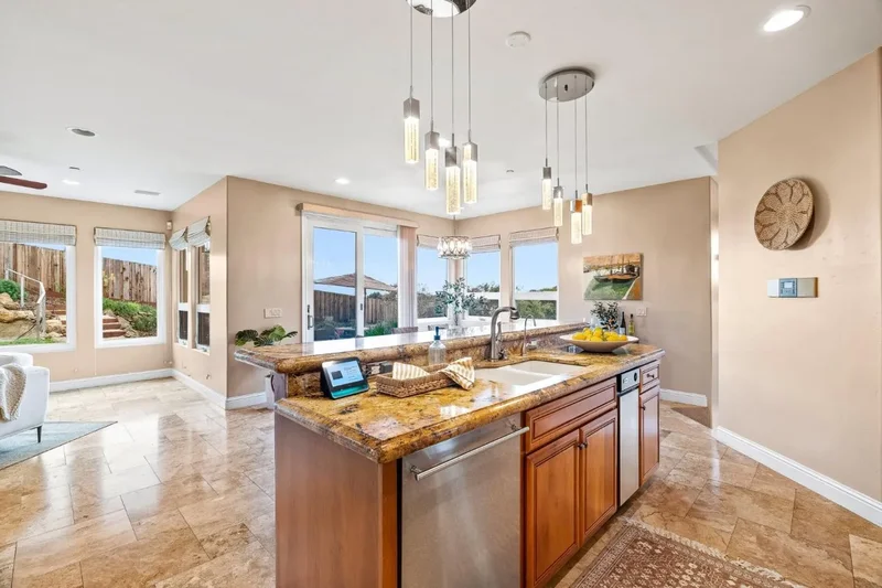 69 Crest Drive, Watsonville, California, United States. - Photo 44