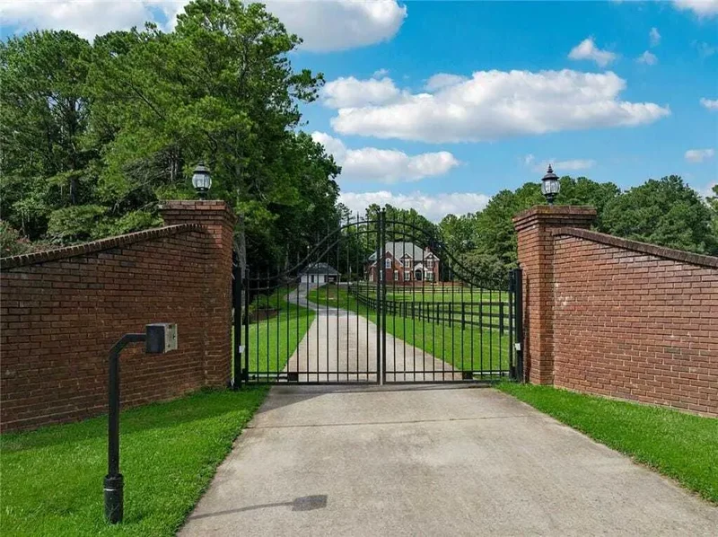 3309 Hamby Road, Milton, Georgia, United States. - Photo 14