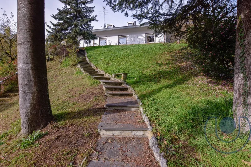 Strada Eremo, Pecetto Torinese, Piedmont, Italy. - Photo 1