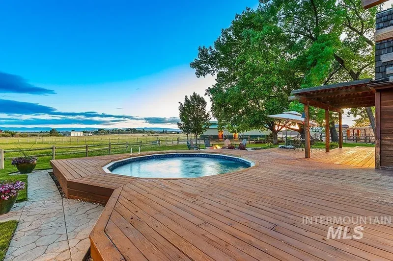 999 N Cow Horse Dr, Kuna, ID 83634, Kuna, Idaho, United States. - Photo 28