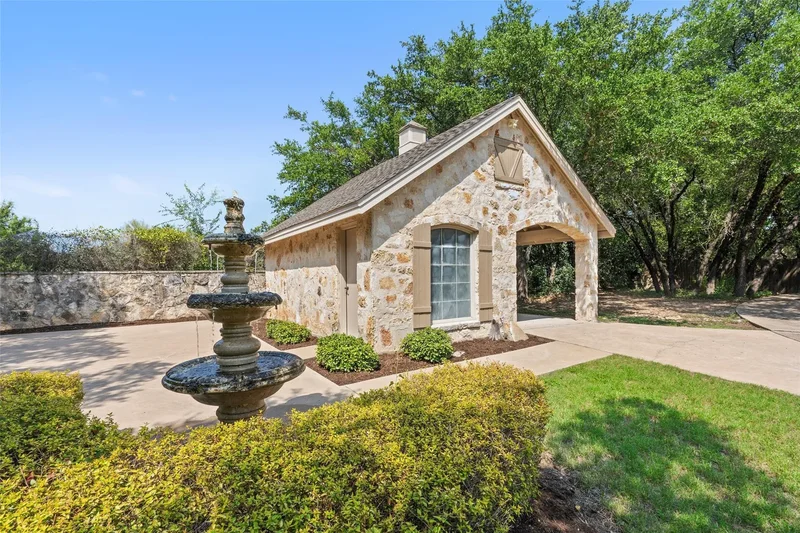 1881 County Road 414, Spicewood, Texas, United States. - Photo 24