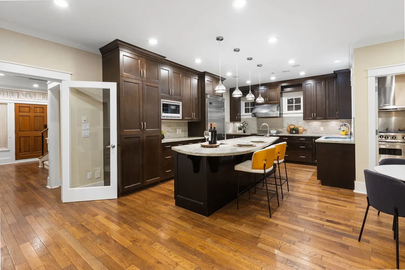3895 W 23rd Avenue, Vancouver, British Columbia, Canada. - Photo 21