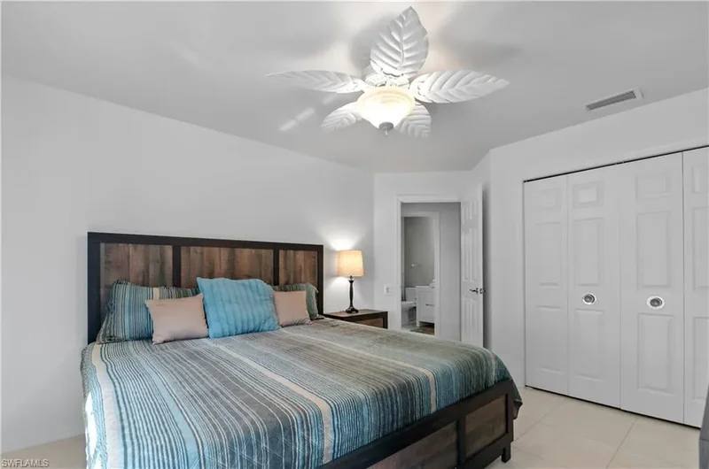 13470 Bridgeford AVE, Bonita Springs, Florida, United States. - Photo 2