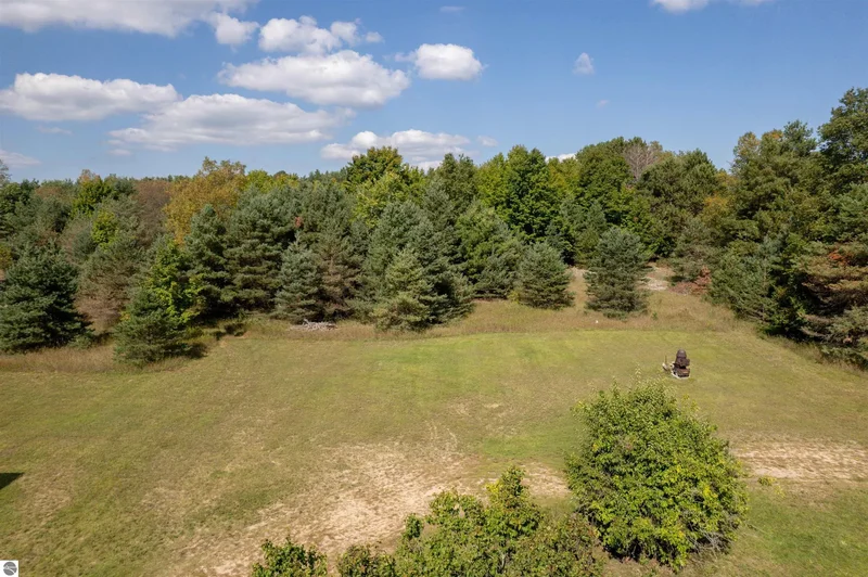 8616 Cedar Run Road, Traverse City, MI 49684, Traverse City, Michigan, United States. - Photo 46