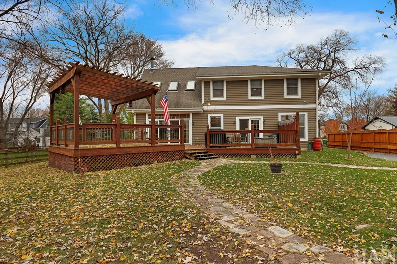 2837 Jackson Drive, Arlington Heights, IL 60004, Prospect Heights, Illinois, United States. - Photo 22