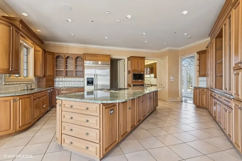 560 Oak Knoll Road, Barrington Hills, IL, 60010, USA, Barrington Hills, Illinois, United States. - Photo 72