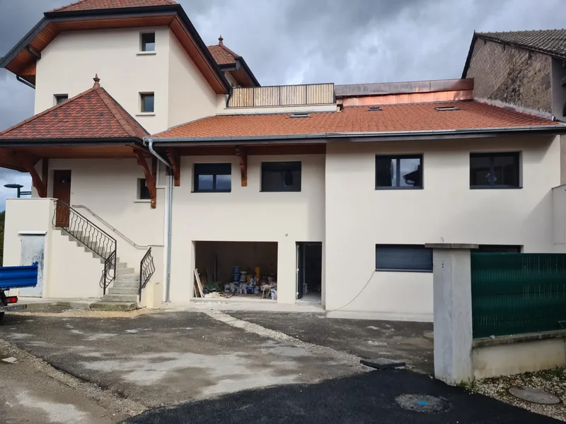 Bons En Chablais House