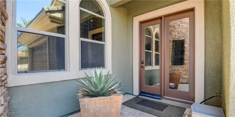 8465 Picket Ridge Court, Las Vegas, Nevada, United States. - Photo 32