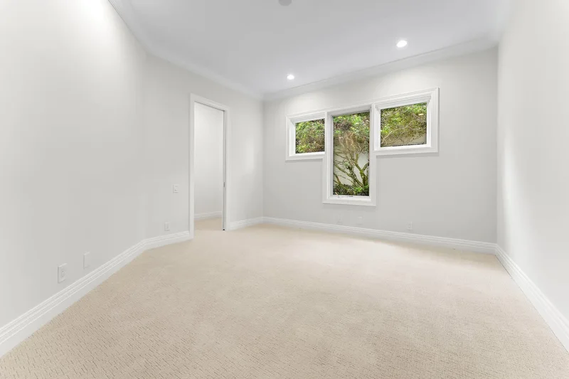 42 Saint Thomas Drive , Palm Beach Gardens, FL 33418, Palm Beach Gardens, Florida, United States. - Photo 35