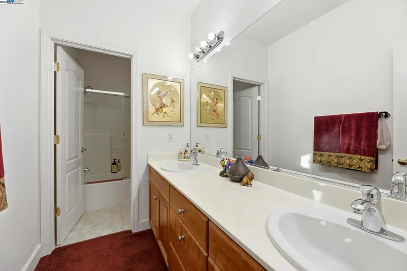 1136 Taraya Ter, Hercules, California, United States. - Photo 27