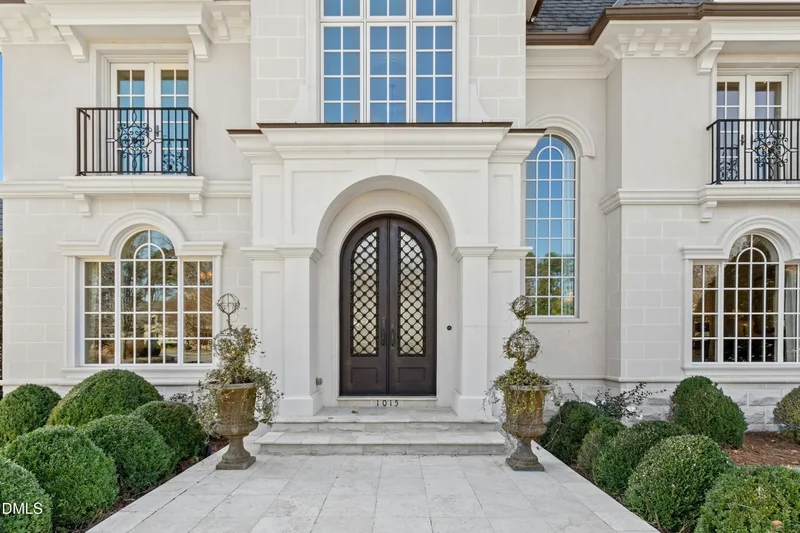 1015 Venetian Court, Cary, NC 27518, Cary, North Carolina, United States. - Photo 3