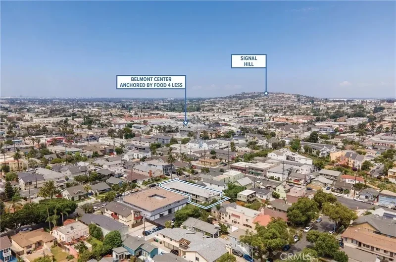 920 Loma Avenue, Signal Hill, California, United States. - Photo 10