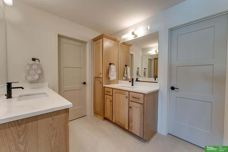 3925 S 211 Street, Elkhorn, NE 68022, Omaha, Nebraska, United States. - Photo 28