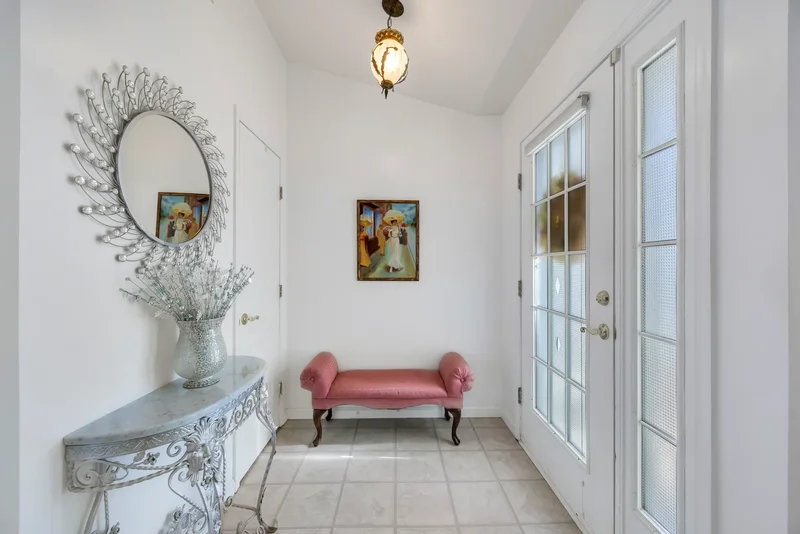 204 Caroline Court , Port Jefferson Station, NY 11776, Port Jefferson Station, New York, United States. - Photo 24