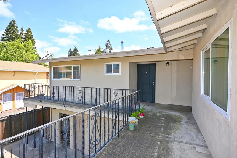 26231 Gamboa St, Hayward, California, United States. - Photo 25