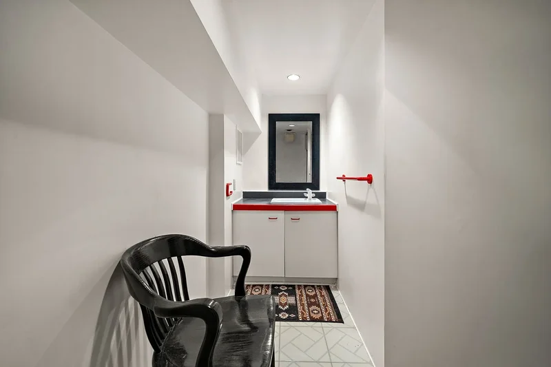 4588 Av. Wilson, Cote Des Neiges Notre Dame De Grace, QC H4A2V4, Montréal, Quebec, Canada. - Photo 31