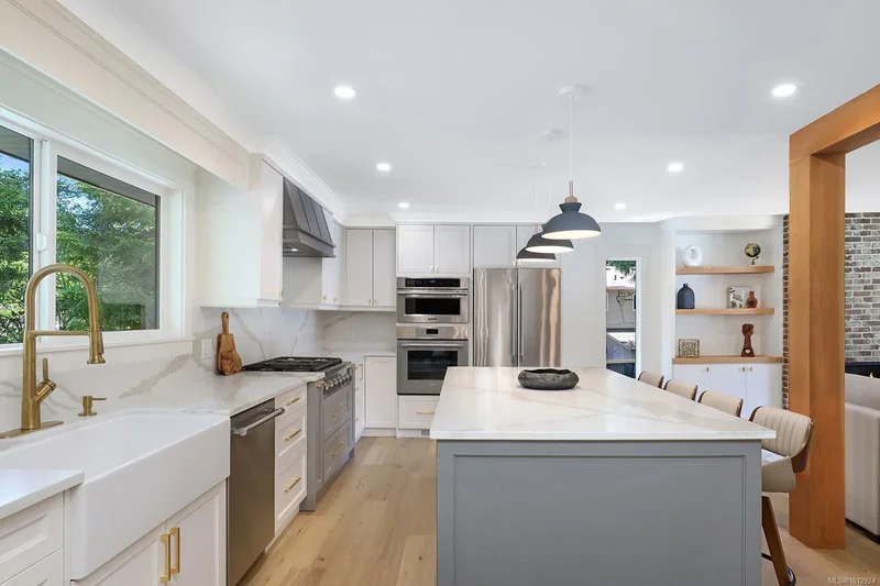 177 Sunningdale Rd E, Qualicum Beach, British Columbia, Canada. - Photo 31