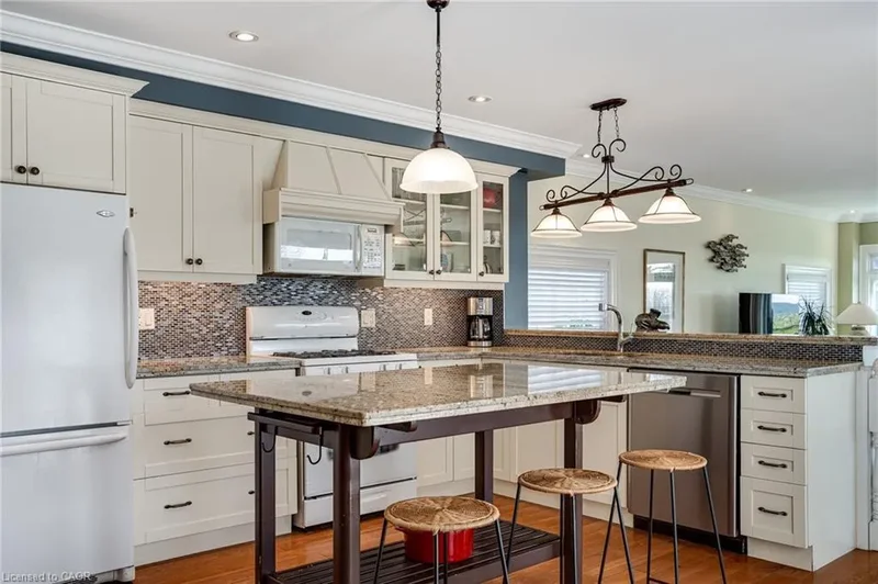 849 Beach Boulevard, Hamilton, ON L8H 6Z5, Hamilton, Ontario, Canada. - Photo 25