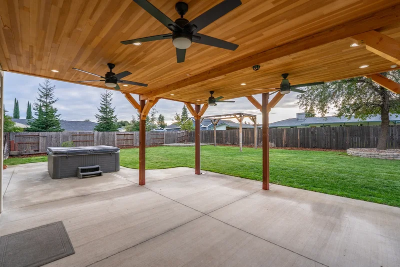 418 Moonstone Way , Redding, CA 96003, Redding, California, United States. - Photo 11