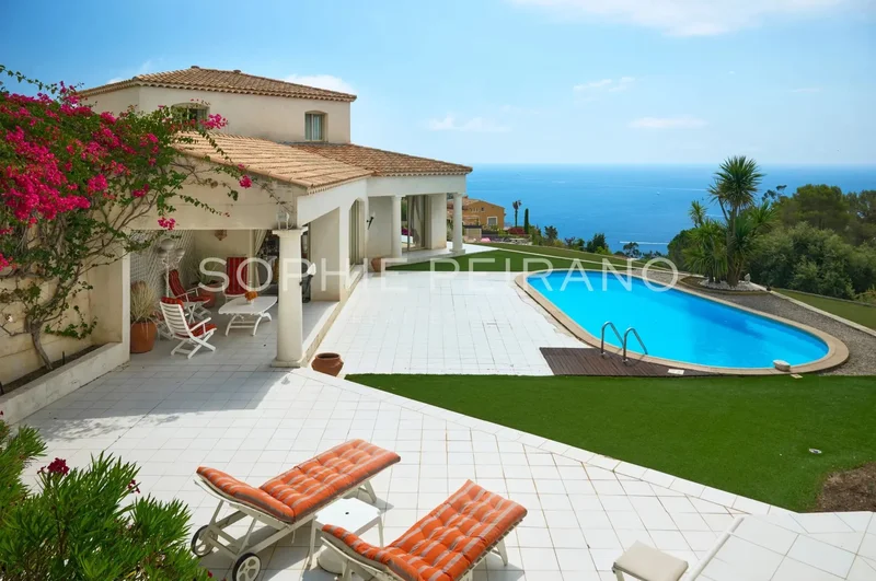 Cannes, Provence-Alpes-Côte d'Azur, France. - Photo 6