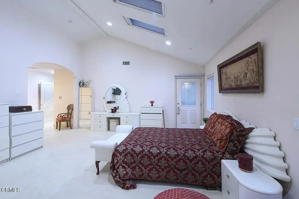 426 N Canyon Boulevard, Bradbury, California, United States. - Photo 21